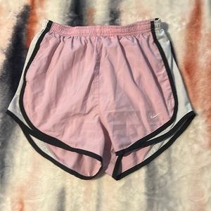 Pink nike shorts size xs
